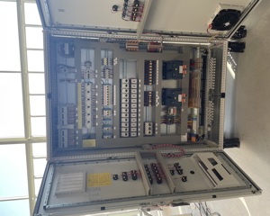 Control cabinet broiler viper internal/vent/feed/lighting